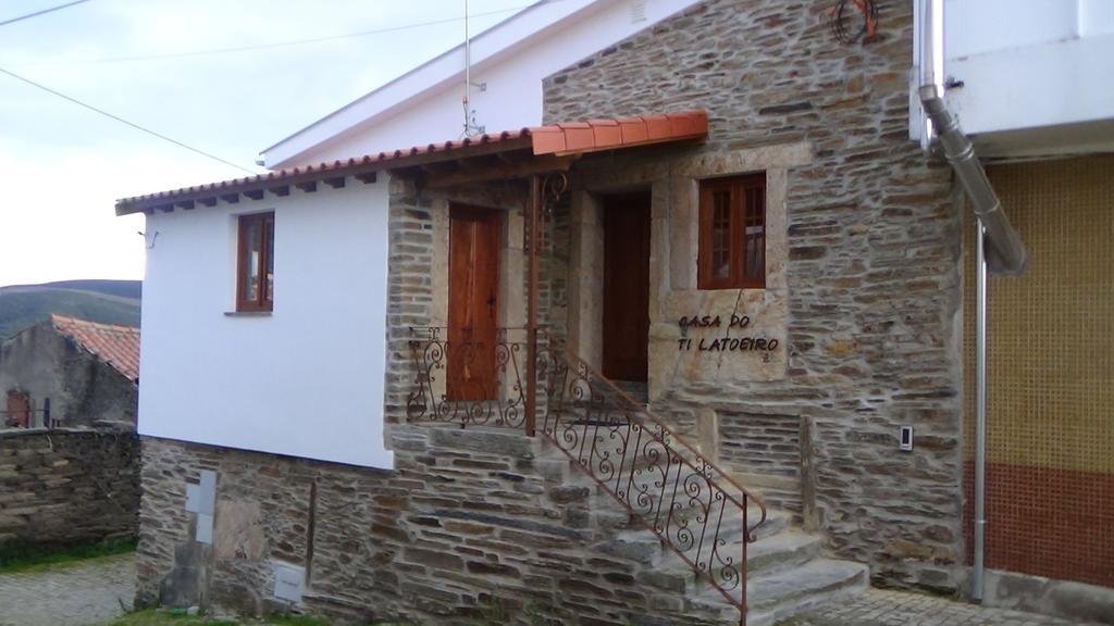 Casa Do Ti Latoeiro Pensionat Torre De Moncorvo Eksteriør billede